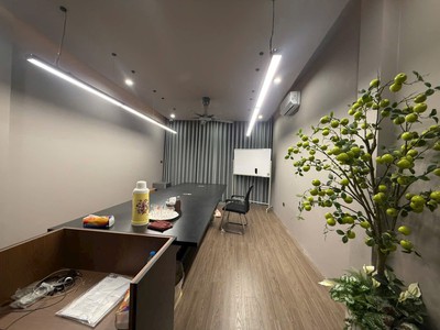 Bán nhà 2 tầng mặt phố Đỗ Ngọc Du, ph Phạm Ngũ Lão, TP HD, 79m2, mt 4m, vị trí kinh doanh, 5.x tỷ 4