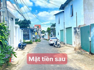 Đất 2 mặt tiền nguyễn thị minh khai lô 90, trung tâm đức trọng 3