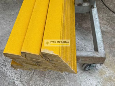 Ốp gờ chống trượt FRP Composite 1