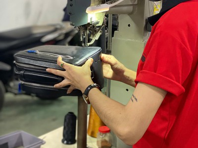Nguồn hàng đồ da giá sỉ nhập trực tiếp tại xưởng sản xuất - Hóa đơn đầy đủ - 0948.949.948 0