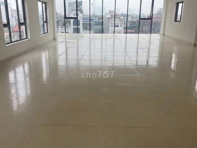 Cho thuê văn phòng tại 26, phố đại la, 35 triệu, 180m2, mặt tiền 9m 3