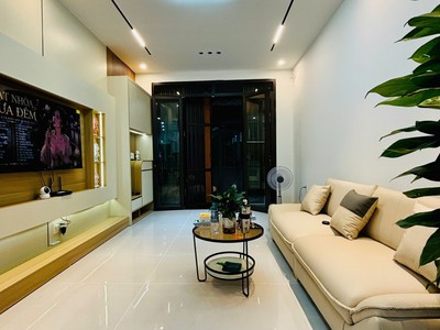 Nhà chợ cột đèn lê chân hải phòng 1