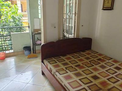 Cho thuê phòng 25m2, có ban công, Phố Kim Ngưu gần trường Bách-Kinh-Xây 1