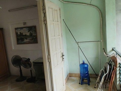 Cho thuê phòng 25m2, có ban công, Phố Kim Ngưu gần trường Bách-Kinh-Xây 5