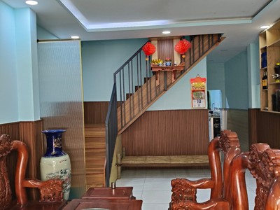 O2648 nhà mặt tiền kinh doanh sát chợ thới tứ hóc môn giá 2.x tỷ 1