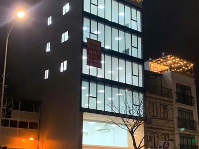Cho thuê văn phòng tại 26, phố đại la, 35 triệu, 180m2, mặt tiền 9m 1