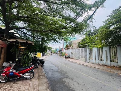 O2654  đất mặt tiền 10m ngang khủng 10x31m tân hiệp hóc môn, giá chỉ 9.x tỷ 2