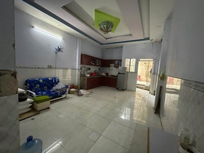 D2655 nhà mặt tiền kinh doanh 9x23m sát chợ thới tứ, giá chỉ 10.x tỷ 2