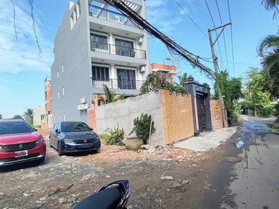 Cần bán 1021 17x60 đất thổ cư mt đường kinh t11 gần ql1a 0