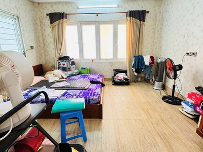 SIÊU HIẾM phan đình phùng 5 Tầng MT 4M Lô Góc 2 Thoáng 15 tỷ gần phố 3