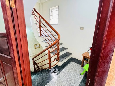 SIÊU HIẾM phan đình phùng 5 Tầng MT 4M Lô Góc 2 Thoáng 15 tỷ gần phố 2