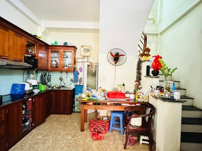 SIÊU HIẾM phan đình phùng 5 Tầng MT 4M Lô Góc 2 Thoáng 15 tỷ gần phố 4