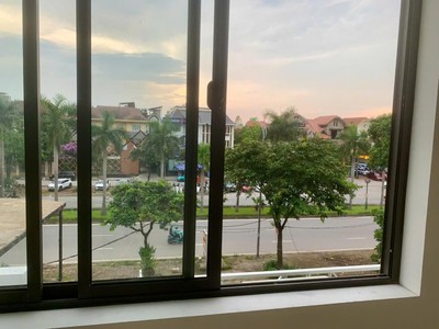Cho thuê nhà mặt phố Hoàng Tùng Lê Trọng Tấn kéo dài Hà Đông, có thang máy,PCCC đầy đủ 4
