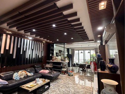 Bán nhà gần ngã 4 Mê Linh Cát Dài - 107m2 - 4 tầng đẹp - giá cực tốt 6,9 tỷ 1