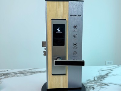 Khóa thẻ từ HANALOCK 1