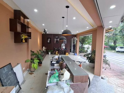 Cho thue mbkd Phố Ngọc Thuỵ - vỉa hè, ô tô, lô góc, Kd văn phòng, cofffe, phòng tập.. 1