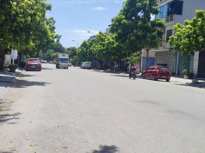 Chỉ 6,x tỷ sở hữu nhà mặt tiền phố dương đình nghệ, tp thanh hóa, đường 28m, kinh doanh đỉnh 0