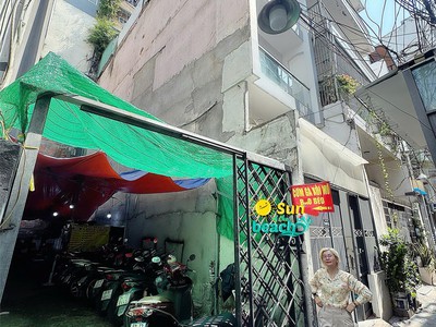 Siêu hiếm lô đất còn sót lại chủ bán giá tốt - hxh mặt đường lê thánh tôn, quận 1 0