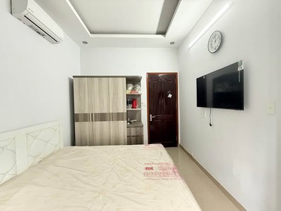 Tận 7PN - Nhà Gần Chợ NHẬT TẢO, ĐH KINH TẾ, BV CHỢ RẪY - Nhà 5 Tấm - Chỉ 6 Tỷ 0