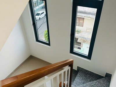 Bán căn góc 2 mặt tiền vị trí đẹp trung tâm tp. Nha Trang, đường Lê Chân, tham khảo chốt ngay giá tố 5