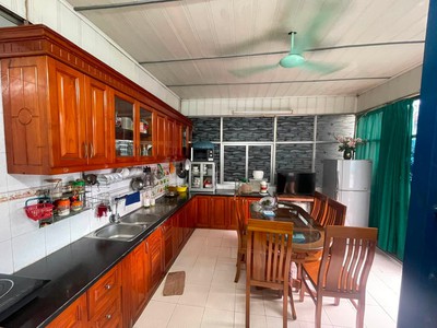 Bán nhà mặt phố lê thanh nghị, 31m2, 5 tầng, mặt tiền 6.8m, 18 tỉ, kinh doanh đỉnh 0