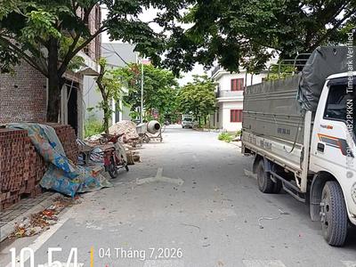 Nh,ỉnh 4.x tỷ đỗ đại uyên - bắc ninh đất phân lô 90m2 mt 4,5m sâu 20m đường trước nhà 8m vỉa hè 3m 4