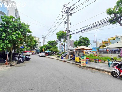 Bán nhà 3 tầng view công viên   đường 16m   phạm hữu lầu, phường phú mỹ, quận 7 1