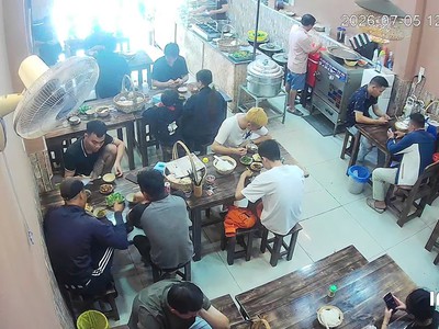 Sang nhượng quán cơm văn phòng và gia đình vị trí đẹp gần công viên gia phú, tân phú 0