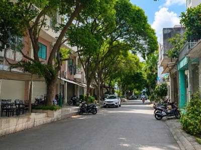 Nhà bán ngay lý thường kiệt - lữ gia - 4 tầng, 4.6   24.5m, khu dân trí cao, 0