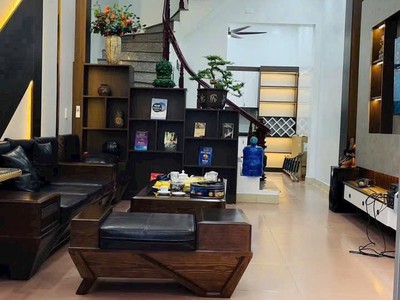 Bán nhà ngõ phố Quang Trung đối diện Viện Mắt, TP HD, 45.6m2, mt 4m, 3 ngủ, 2 vs, nhà dân xây 0