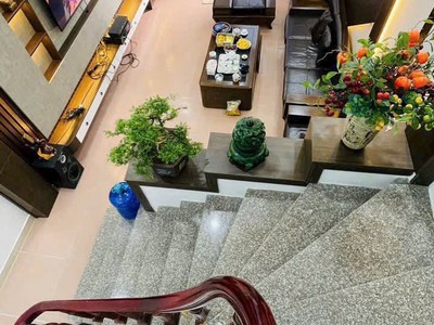 Bán nhà ngõ phố Quang Trung đối diện Viện Mắt, TP HD, 45.6m2, mt 4m, 3 ngủ, 2 vs, nhà dân xây 5