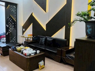 Bán nhà ngõ phố Quang Trung đối diện Viện Mắt, TP HD, 45.6m2, mt 4m, 3 ngủ, 2 vs, nhà dân xây 7