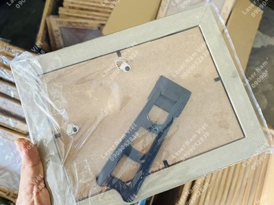 Khung gỗ khắc laser theo yêu cầu - Lưu giữ khoảnh khắc, trao gửi kỉ niệm 3