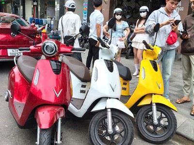 Cho thuê xe máy điện vinfast evo grand lite 50cc Đà Nẵng 0