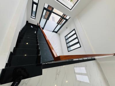 Nhà đẹp gần chợ, gần trường 5