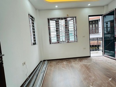Nhà Đẹp Di Trạch Ô tô Đỗ Cửa 42m - 5 Tầng ko quy hoạch - Giá tốt gara ô tô 6ty6 0