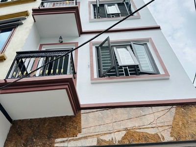 Nhà Đẹp Di Trạch Ô tô Đỗ Cửa 42m - 5 Tầng ko quy hoạch - Giá tốt gara ô tô 6ty6 4