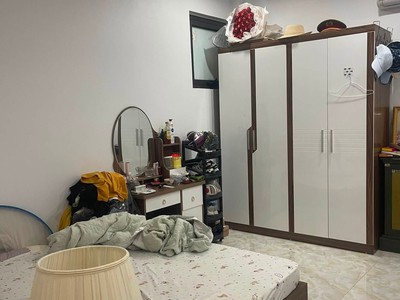 Bán nhà mặt phố bát đàn, 90m2, 4 tầng, mặt tiền 3.3m, 54.5 tỉ, dòng tiền 130 tr/th 1