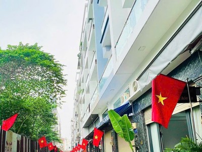 Bán nhà đẹp 6 tầng dòng tiền 30tr / tháng lạc long quân quận 11 đường 8m nhỉnh 9 tỷ 0