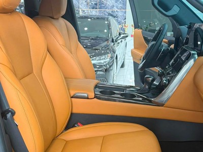 Bán Lexus LX600 Urban 7 chỗ màu Đen. Xe cực đẹp. 9
