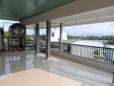 Bán nhà biệt thự 3 tầng tại Ngô Đến Nha Trang, diện tích đất 1139m2 chốt ngay giá tốt 3