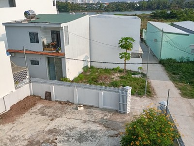 Bán nhà biệt thự 3 tầng tại Ngô Đến Nha Trang, diện tích đất 1139m2 chốt ngay giá tốt 7