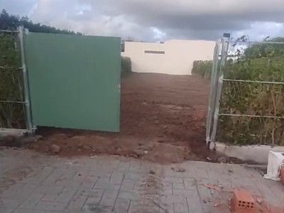 Chính chủ bán 2 lô đất liền kề đối diện kcn đất đỏ - mỗi lô 173m2, gần biển, chỉ 2,8 tỷ 1 lô 0