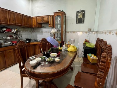 L2670 lô góc 2 mặt thoáng sát chợ bà điểm - chỉ 10.x tỷ 1
