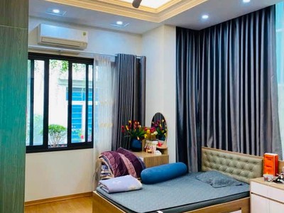 Bán nhà nguyễn đình chiểu, 41m2, mặt tiền 4.3m, 14 tỷ, 5 tầng thang máy mới đẹp 1