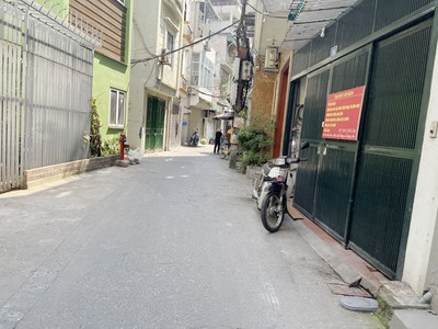 Bán đất mặt ngõ 12 Bồ Đề: 43,8m2, đường thông ô tô 7 chỗ, cầu Chương Dương, sang phố chỉ 5p 1