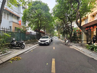 Bán biệt thự khu đô thị mới Yên Hòa ngõ 20 Trần Kim Xuyến, Cầu Giấy 0