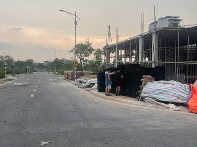 Đất nền kđt ngọc châu mặt 5m đối diện nhà ở xã hội giá 3.x tỷ 0