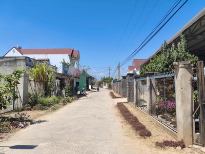 Bán 370m2 m2 đất gần khu công nghiệp phú hội đức trọng lâm đồng giá 1,9 tỷ 0