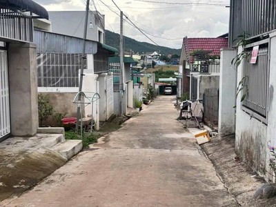 Bán 108m2 đất thị trấn liên nghĩa đức trọng lâm đồng giá 1 tỷ 600 triệu 1